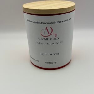 QUIET BLOOM WICKLESS CANDLE