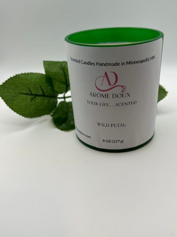 WILD PETAL WICKLESS CANDLE